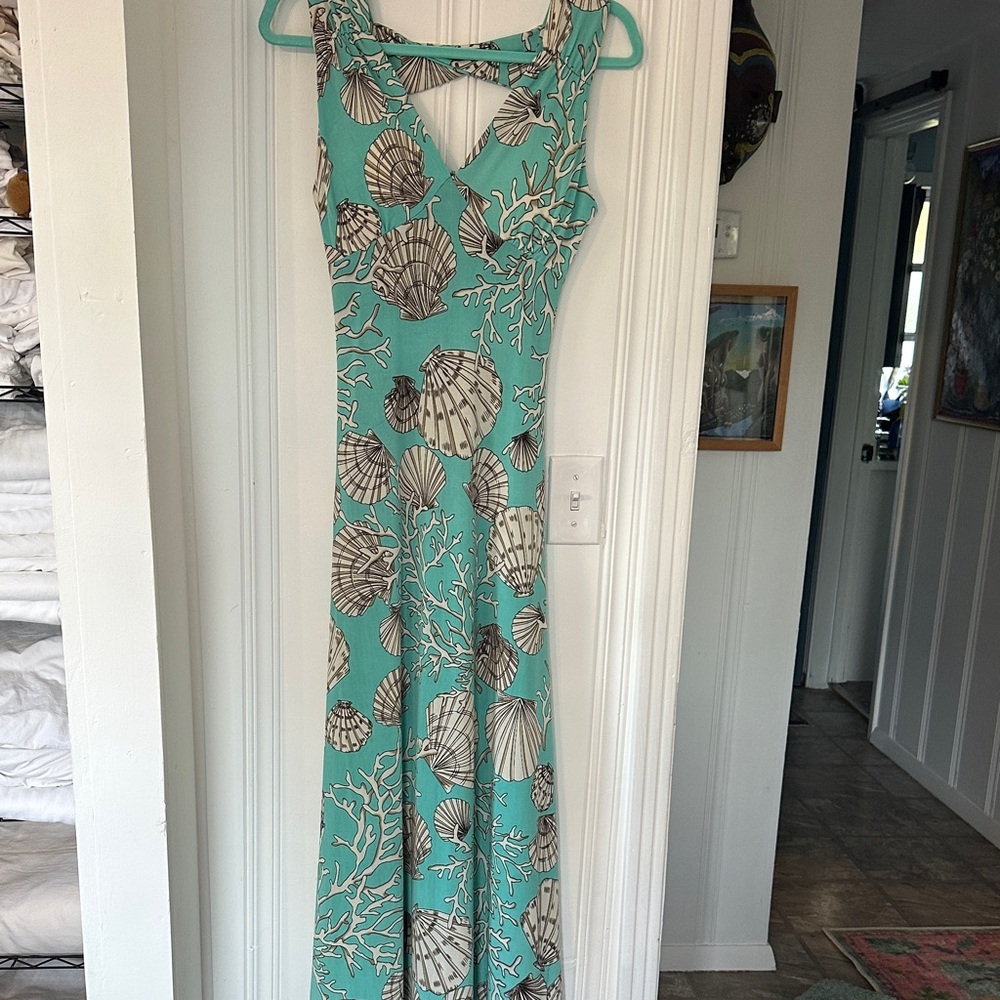 Sleeveless Turquoise Seashell Print Maxi Dress